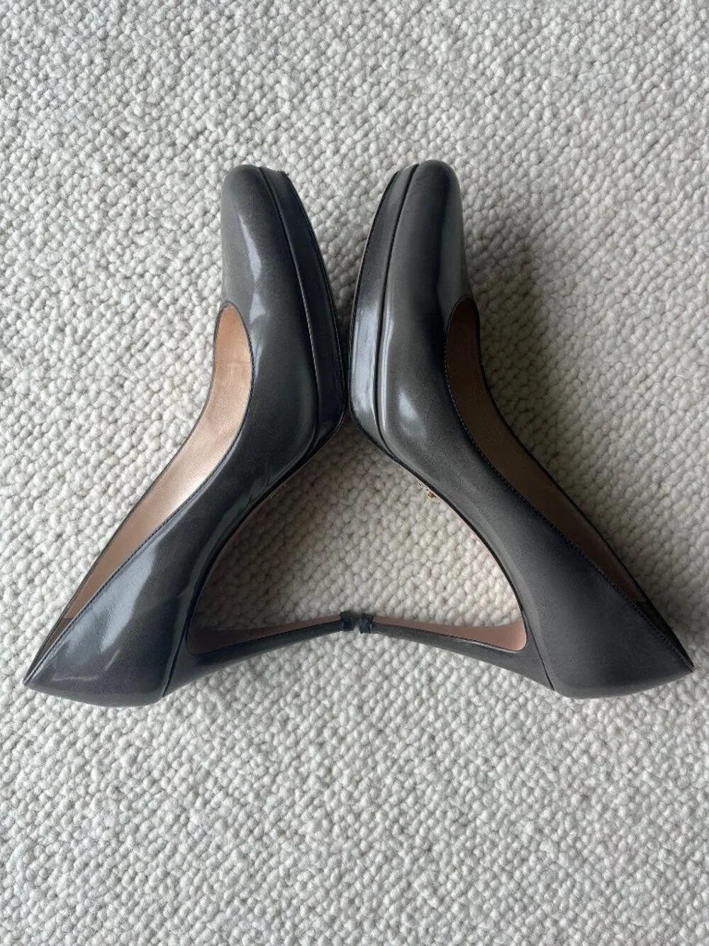Prada Pump in Smokey Gray - Picture 4 of 7